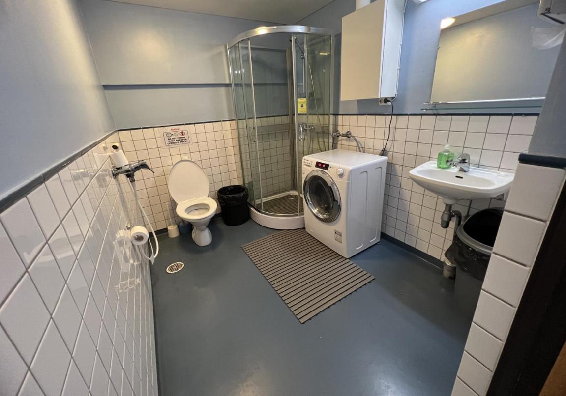 Hmi Smart Group 233 Hostel Хелзинки Екстериор снимка