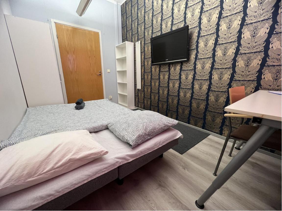 Hmi Smart Group 233 Hostel Хелзинки Екстериор снимка